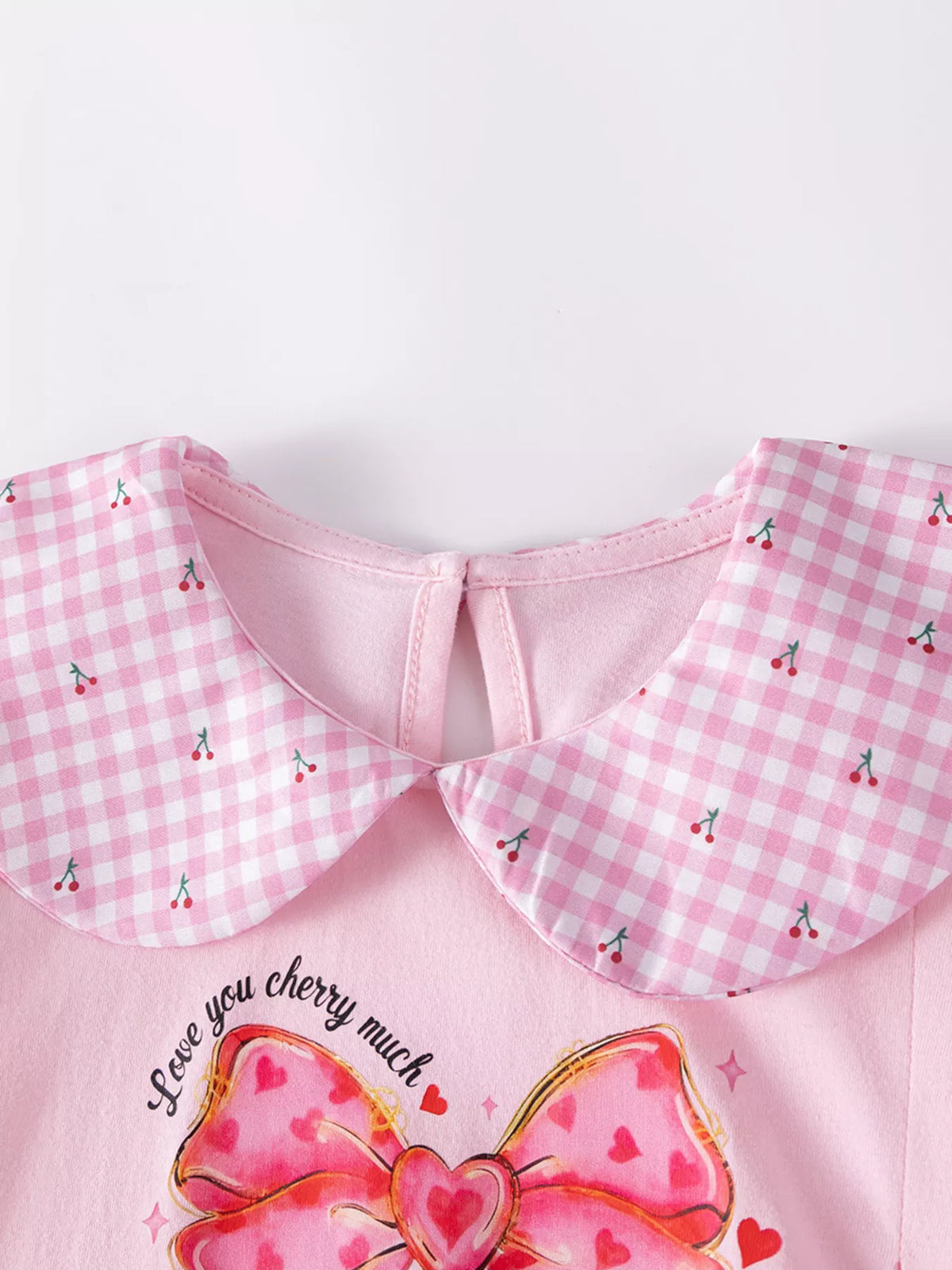 Pink gingham rounded collar