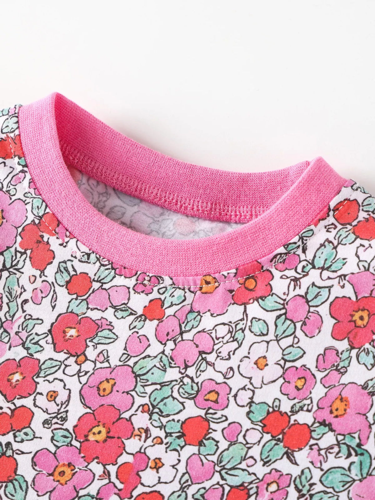 Bright pink ribbed neckline