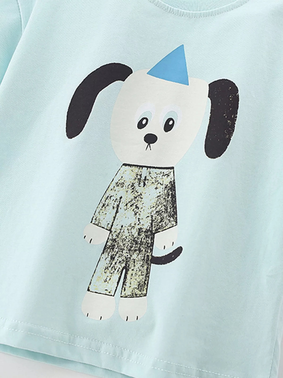Mint dog graphic shirt — dog graphic with blue hat