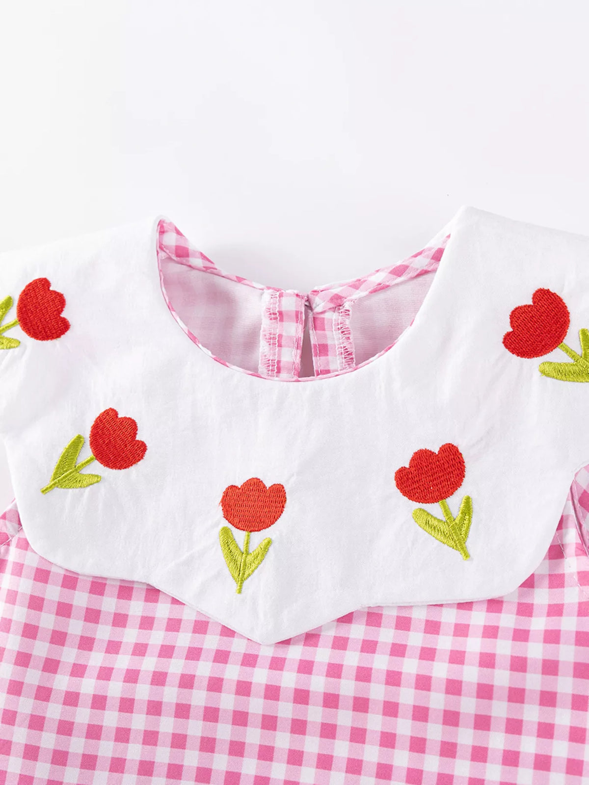 Pink Gingham Tulip Applique Dress — white floral scalloped collar