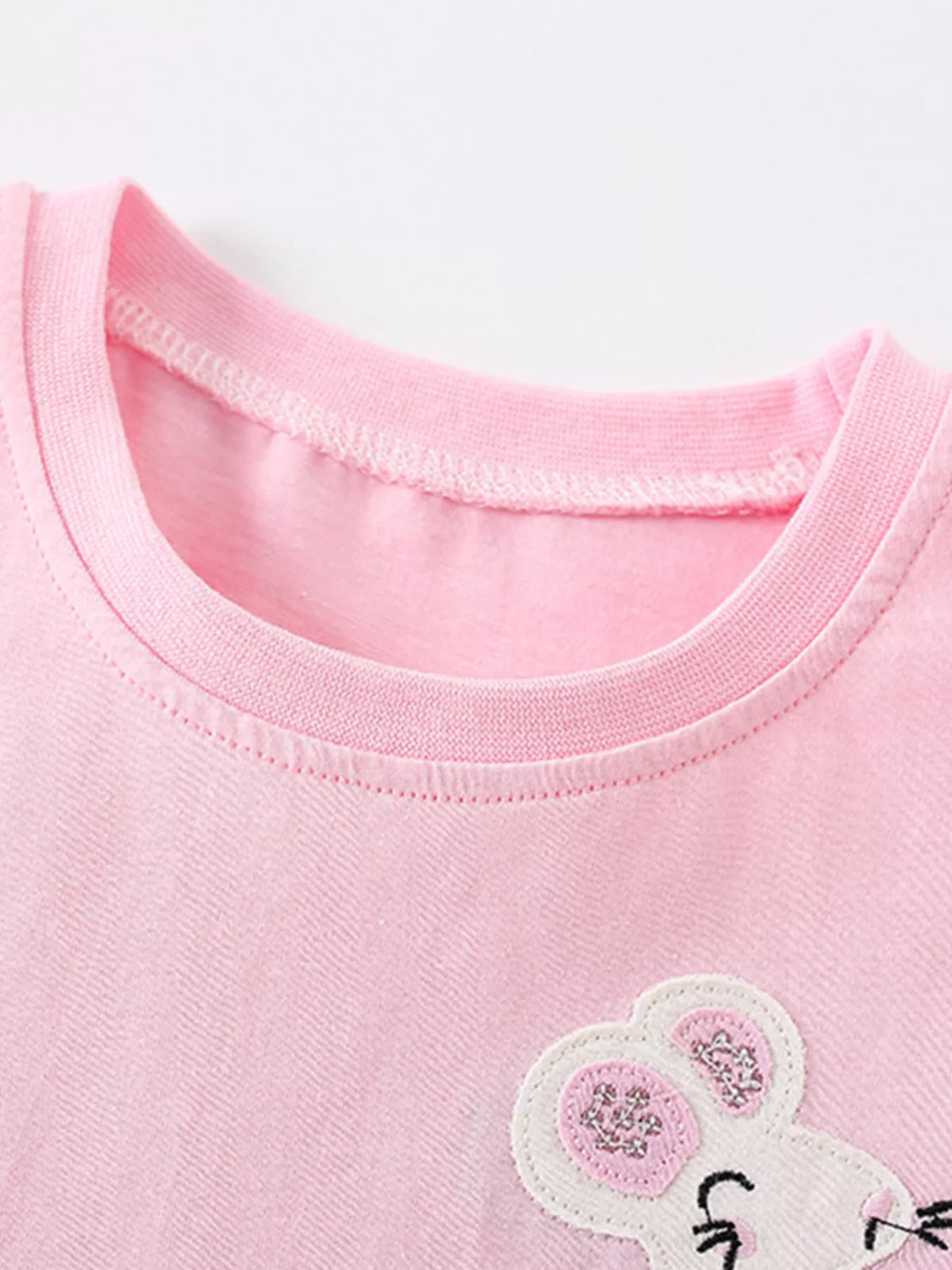 Pink mouse ballerina applique ruffle sleeve shirt — round neckline
