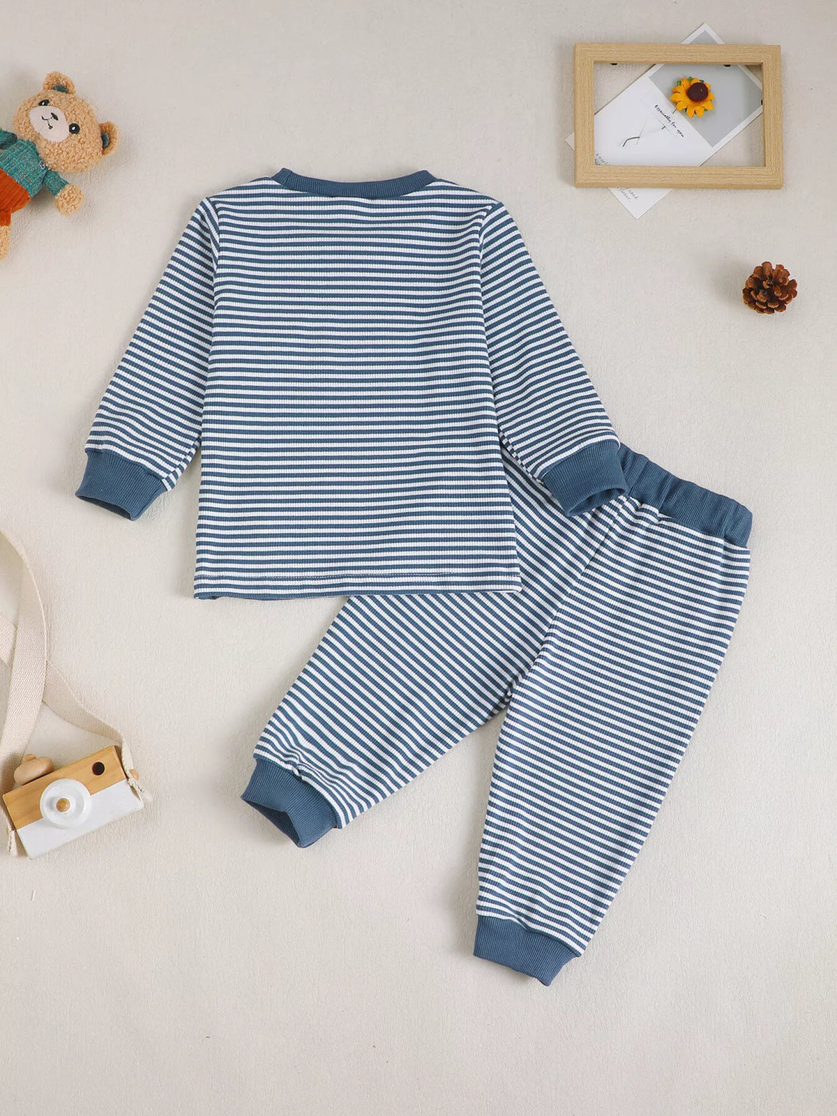 Back of the navy striped outfit