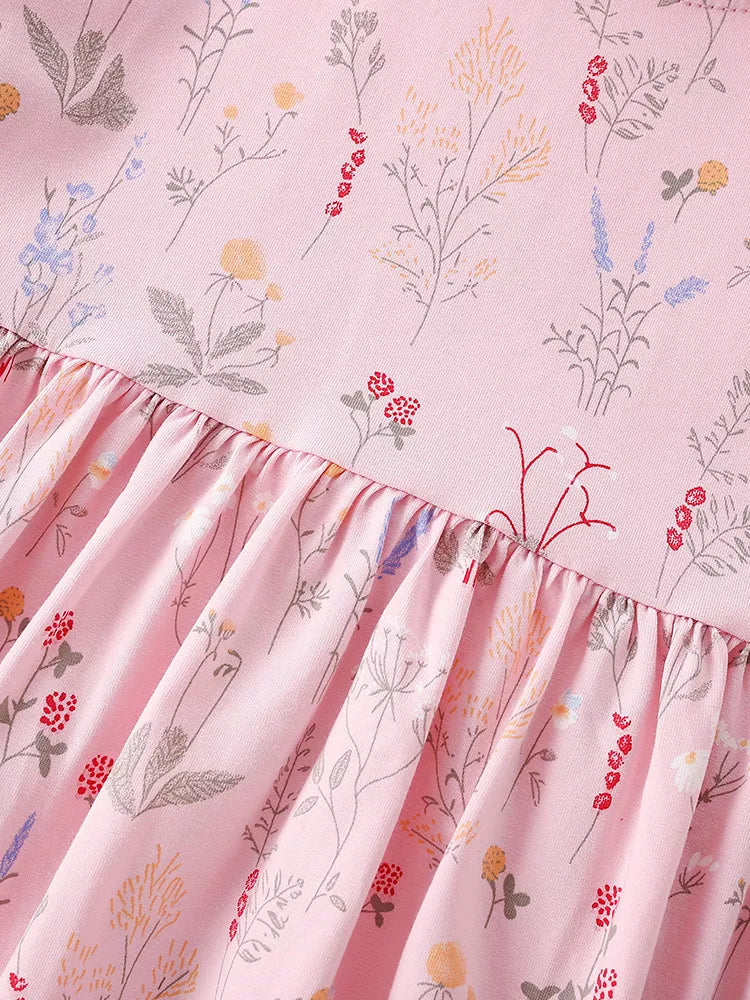 Gathered waist seam in pink floral fabric