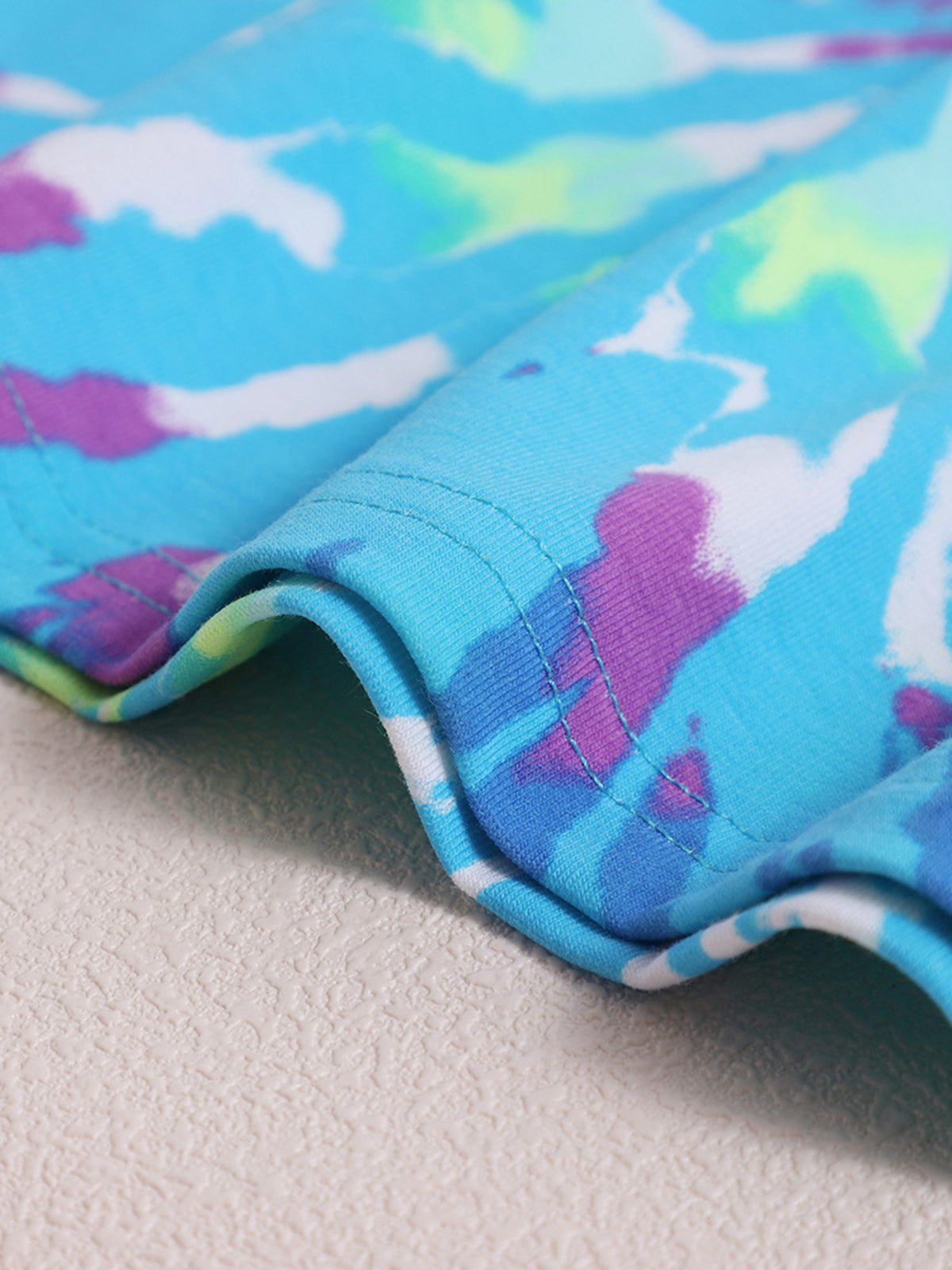 Blue Tie-Dye Ruffle Sleeve Dress — tie-dye fabric detail